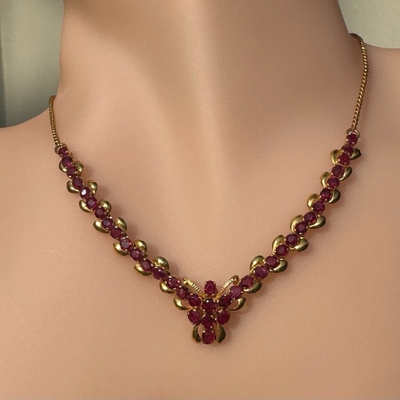 Burmese Ruby Necklace in 18 K solid gold - Picture 7 of 12